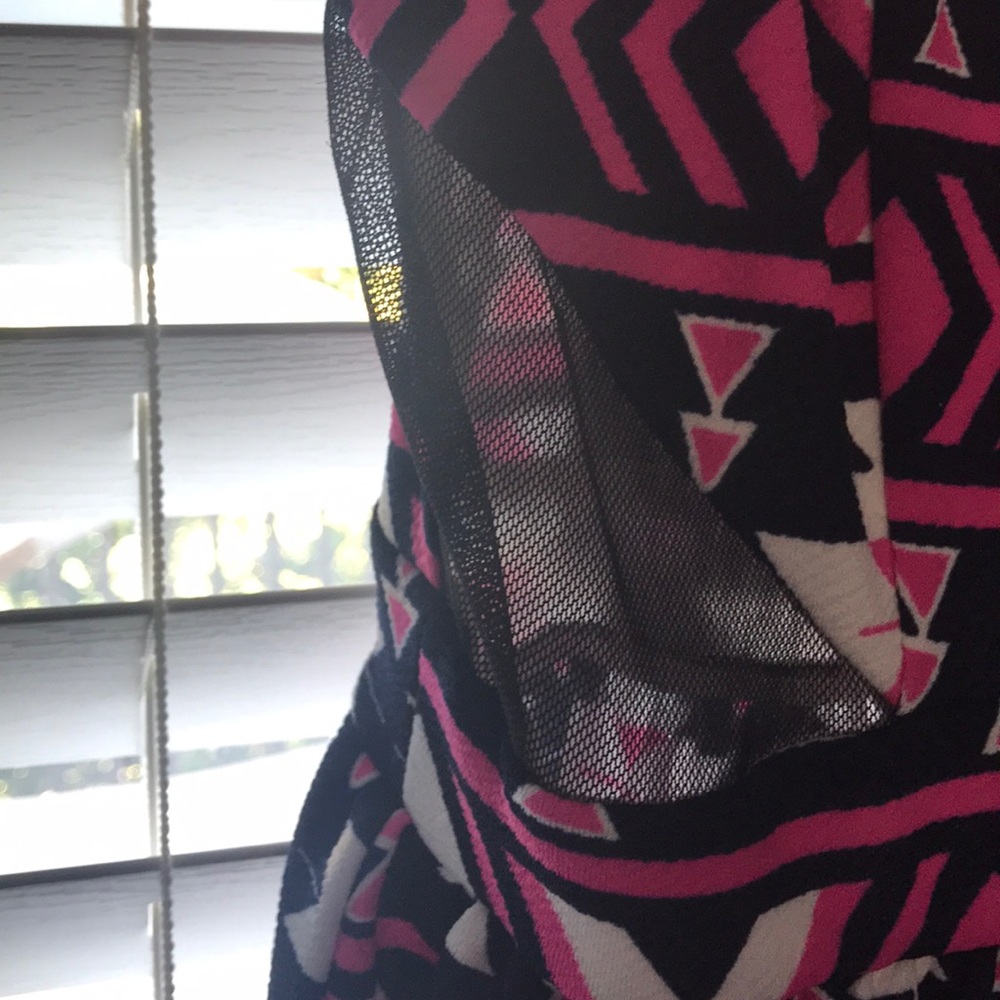 Dress - Picture 2 of 4